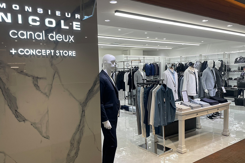 業務用　木製ハンガー アパレルショップ　洋服　約140本セット 中田工芸｜アパレル店舗、ホテル向けの業務用木製ハンガーショップ